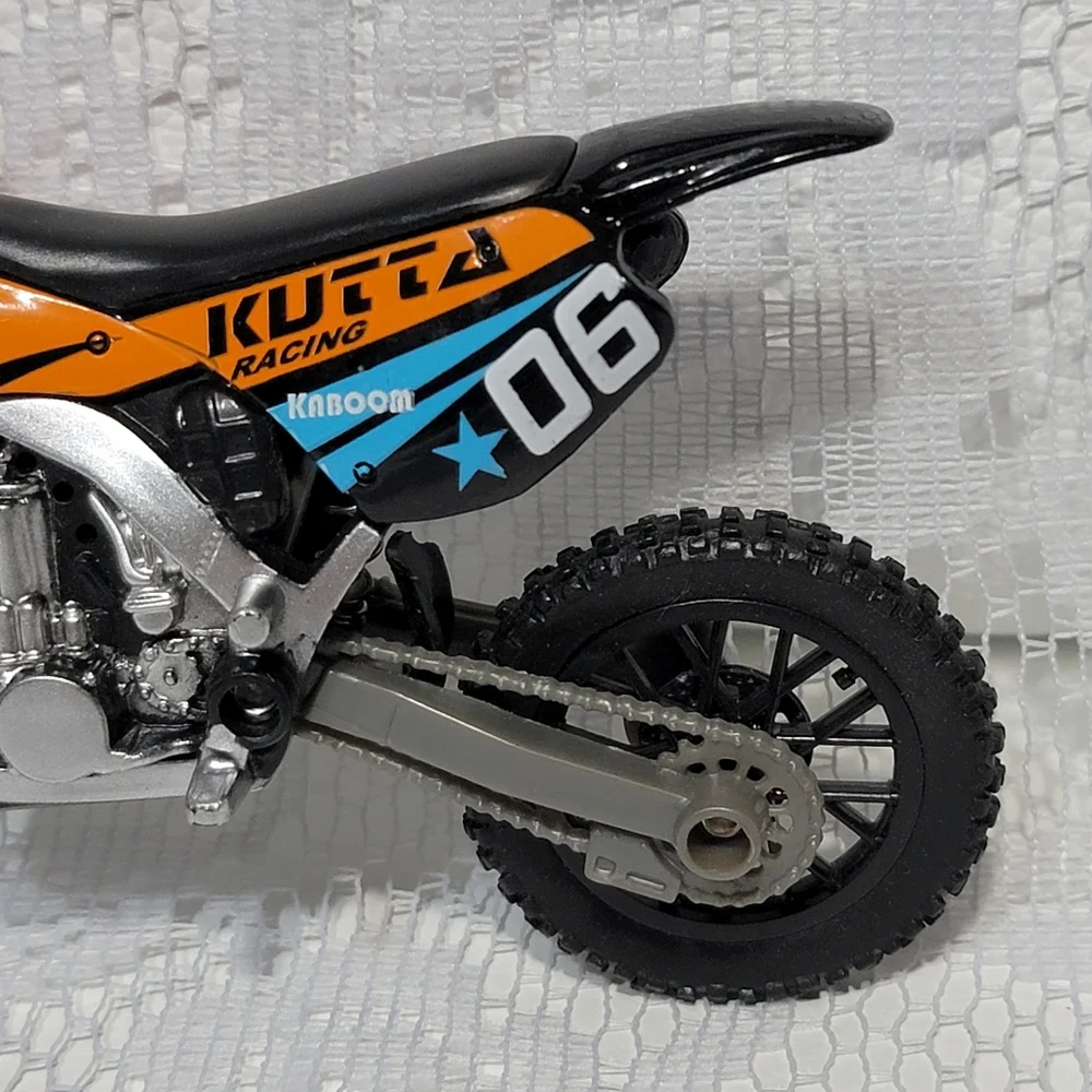 Kutta Racing Kids Toy Motorcycle Model  Black and Orange with Blue Star 3603KT01